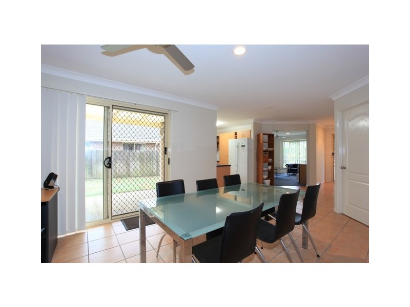 11 Morwell Crescent, North Lakes QLD 4509