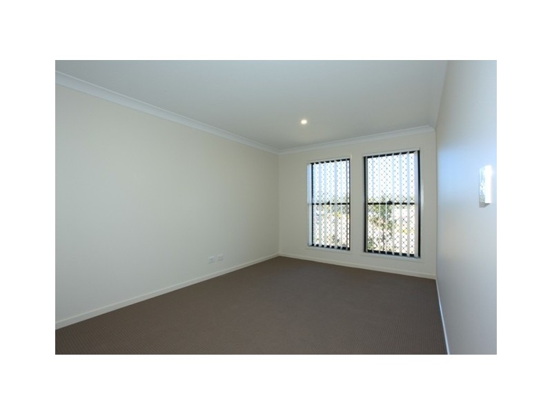 6 Bowerbird Crescent – ESSENCIA, Dakabin QLD 4503