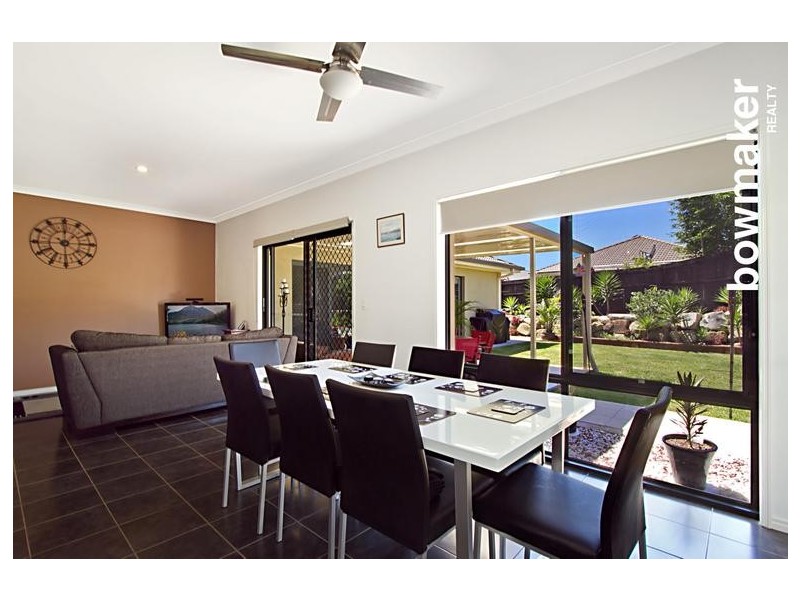 4 Planigale Crescent, North Lakes QLD 4509