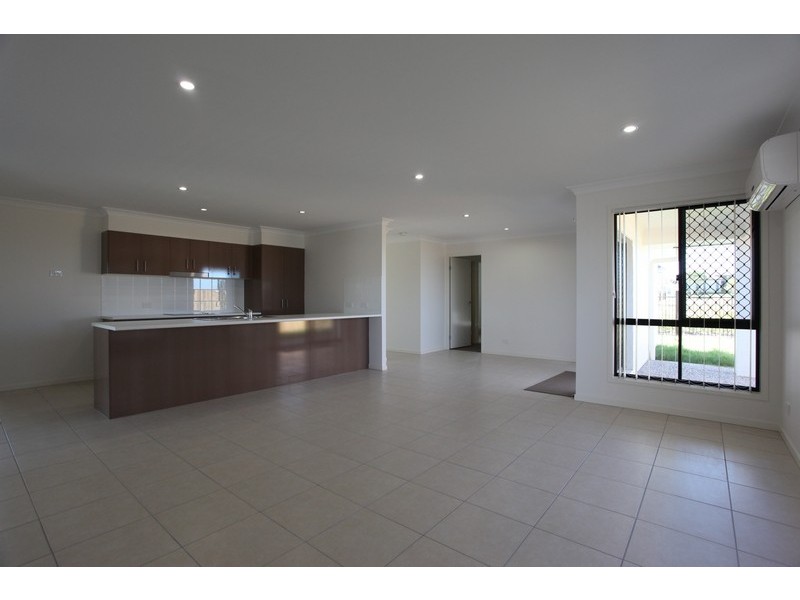 52 Augusta Parade, North Lakes QLD 4509