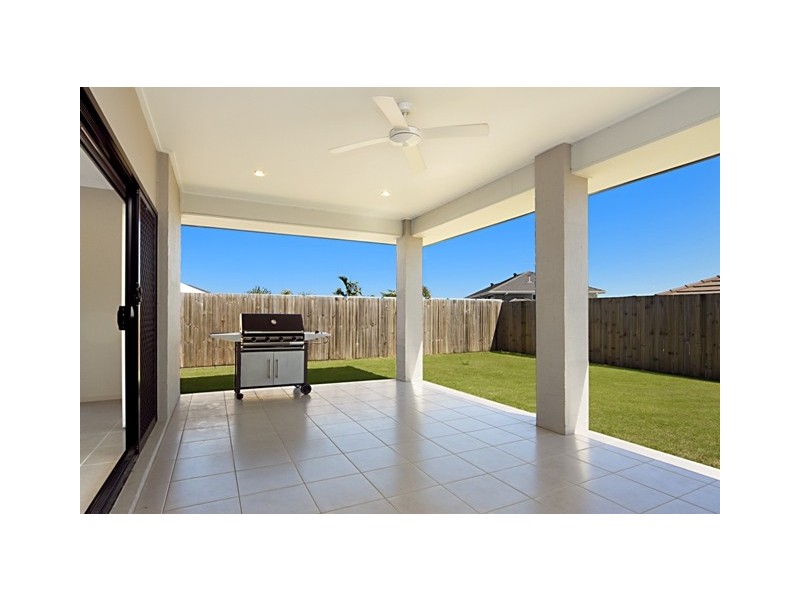 60 Langer Circuit, North Lakes QLD 4509
