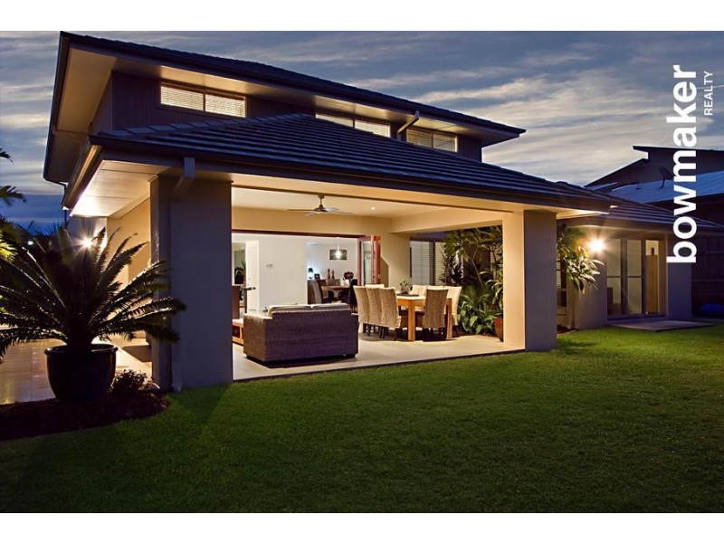 18 Nicklaus Parade, North Lakes QLD 4509