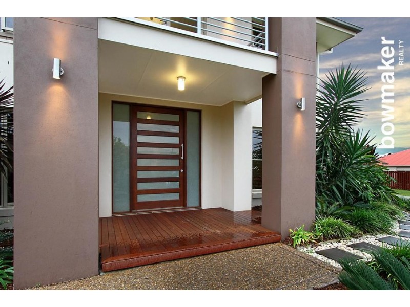 18 Nicklaus Parade, North Lakes QLD 4509