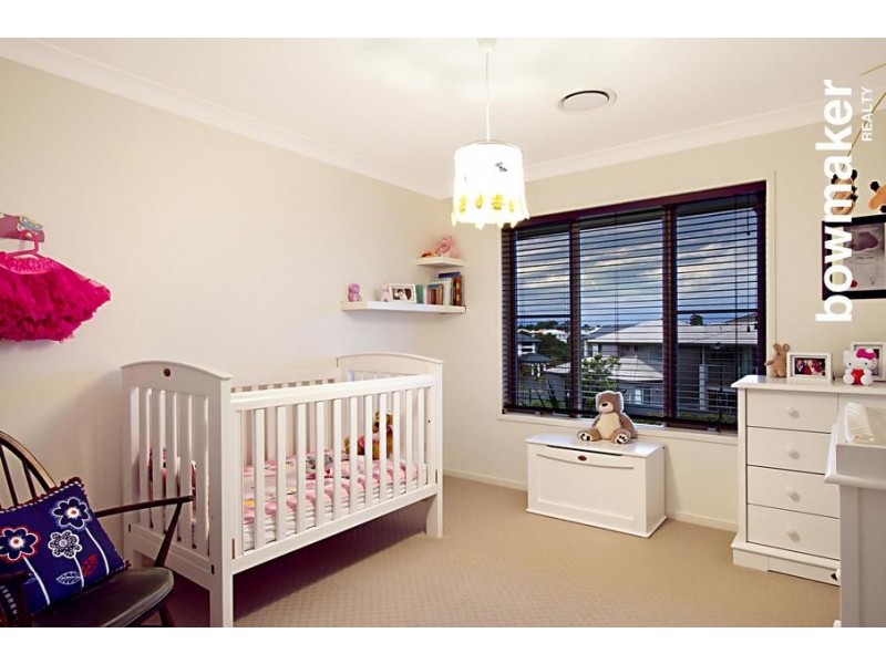 18 Nicklaus Parade, North Lakes QLD 4509