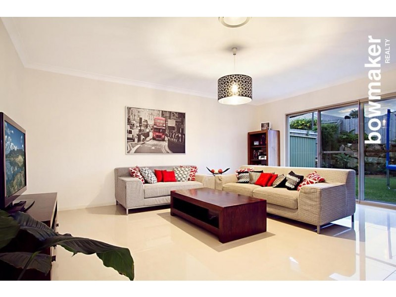 18 Nicklaus Parade, North Lakes QLD 4509