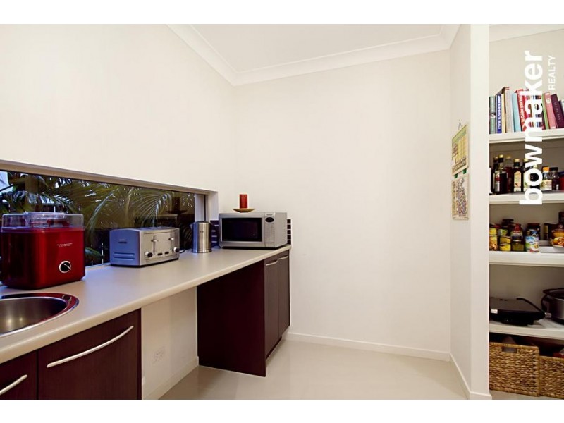 18 Nicklaus Parade, North Lakes QLD 4509