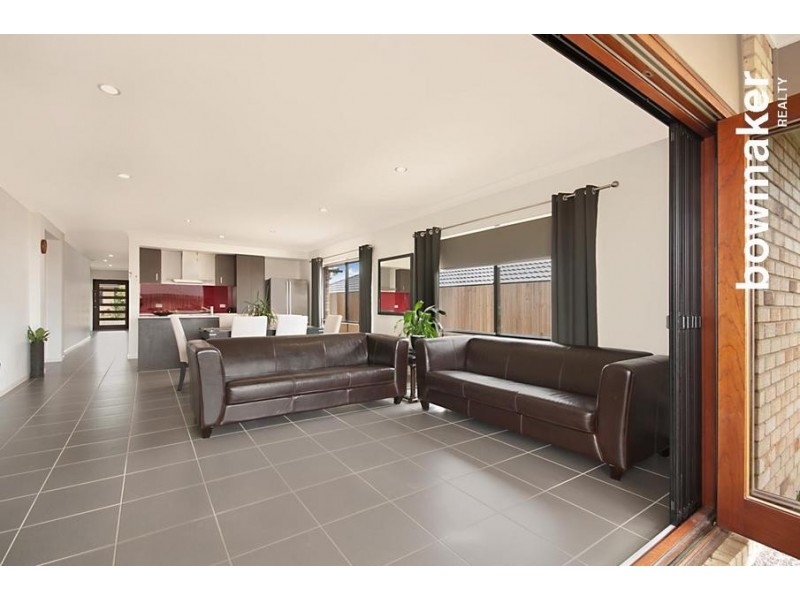 5 Suntrust Street, North Lakes QLD 4509