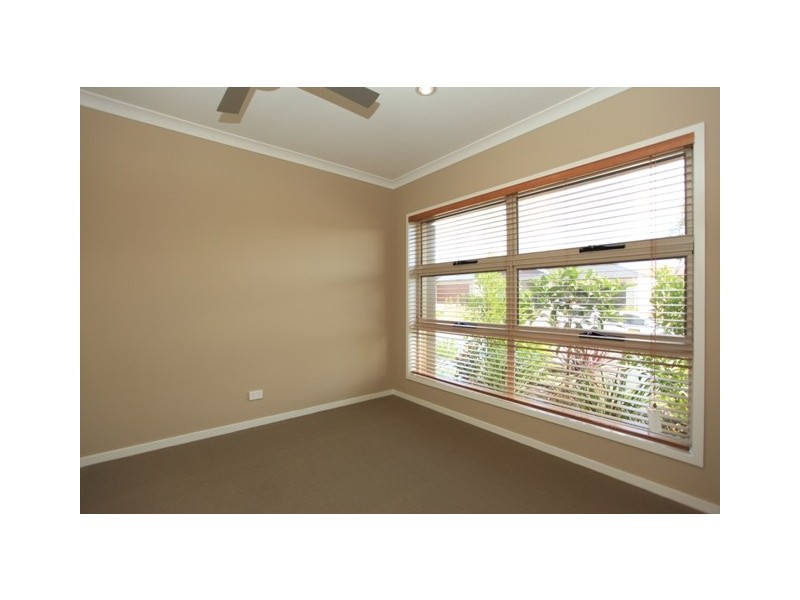 4 Wallis Circuit, North Lakes QLD 4509