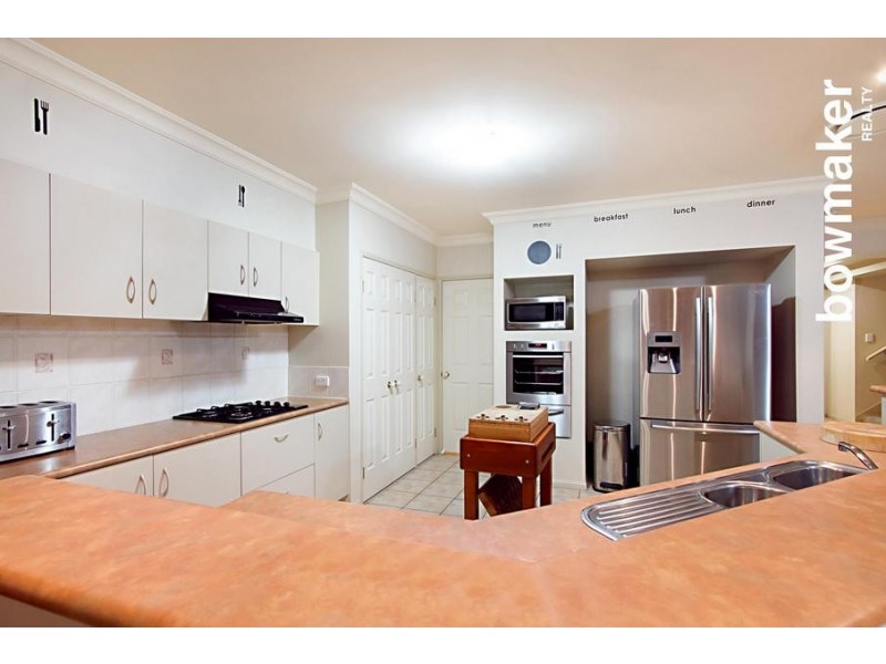 4 Chilton Crescent, North Lakes QLD 4509