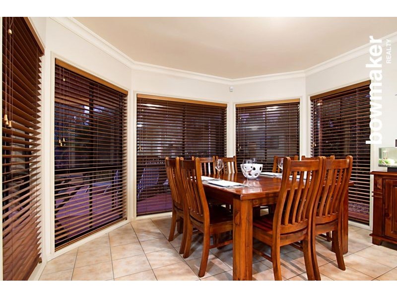 4 Chilton Crescent, North Lakes QLD 4509