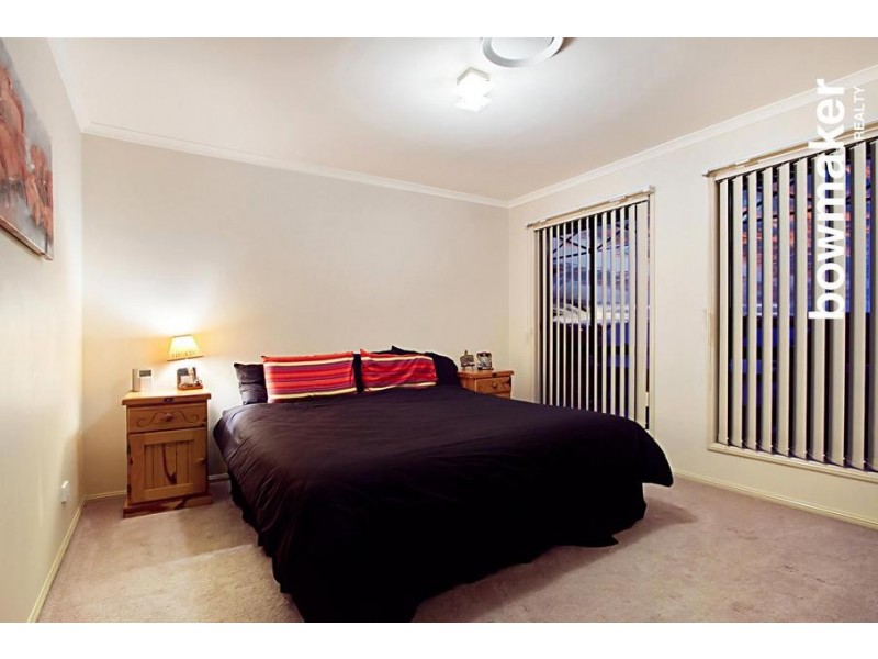 4 Chilton Crescent, North Lakes QLD 4509