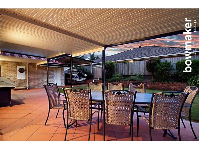 4 Chilton Crescent, North Lakes QLD 4509