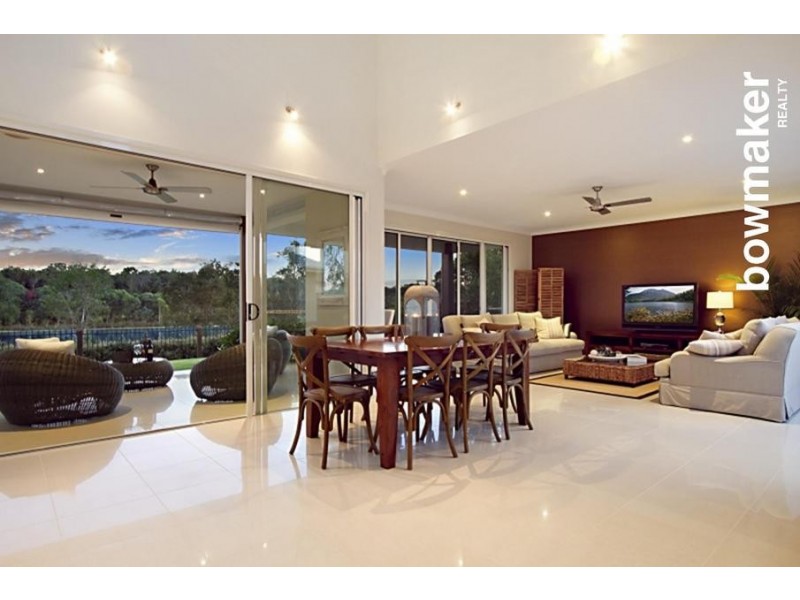 52 Sandpiper Avenue, North Lakes QLD 4509