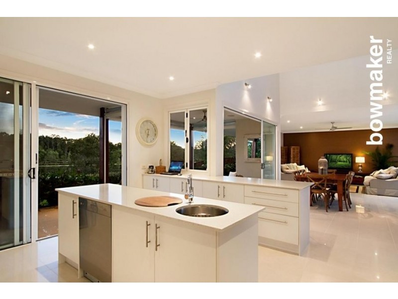 52 Sandpiper Avenue, North Lakes QLD 4509