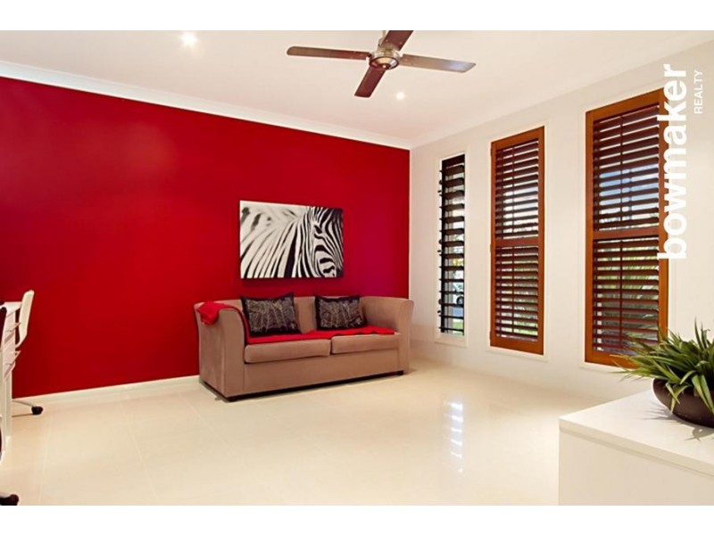 52 Sandpiper Avenue, North Lakes QLD 4509