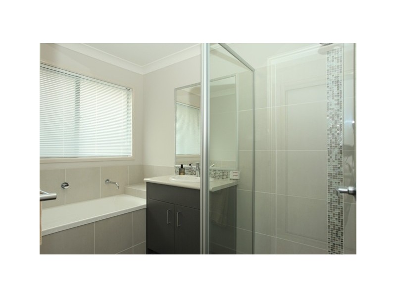 49 Daintree Circuit, North Lakes QLD 4509