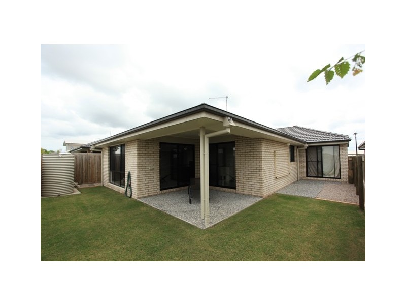 49 Daintree Circuit, North Lakes QLD 4509