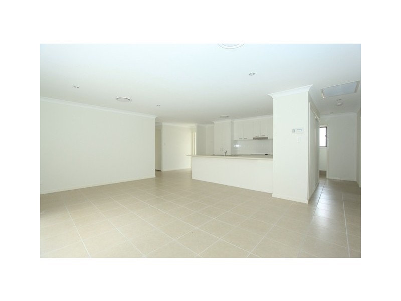 25 Tourmaline Circuit, Mango Hill QLD 4509