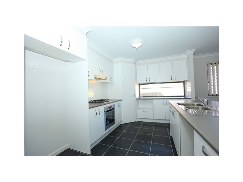 18 Dawson Court, North Lakes QLD 4509