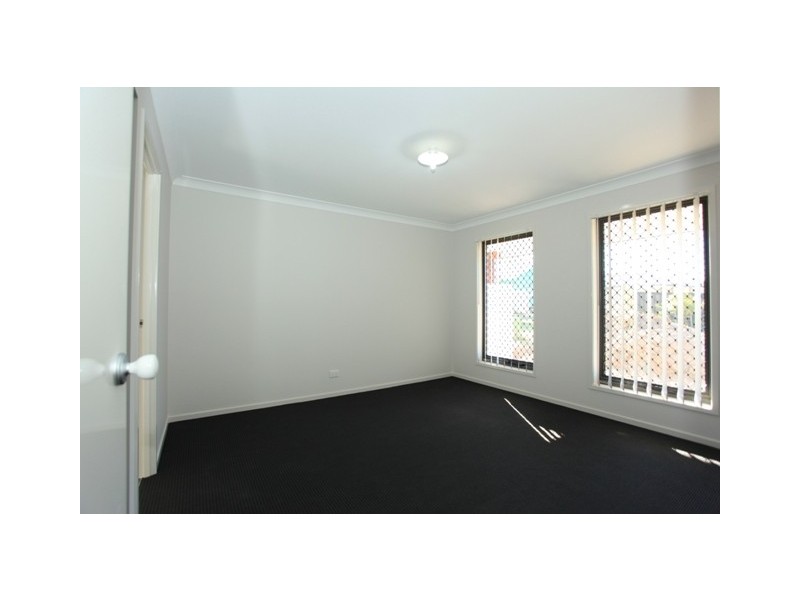 18 Dawson Court, North Lakes QLD 4509