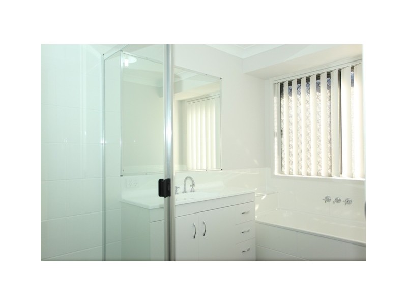 18 Dawson Court, North Lakes QLD 4509