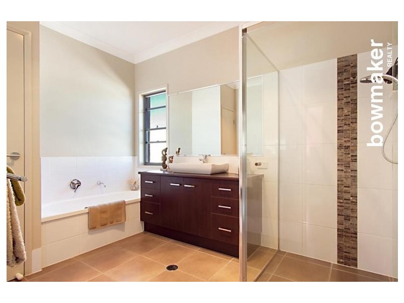 21 Whitebeech Court, North Lakes QLD 4509