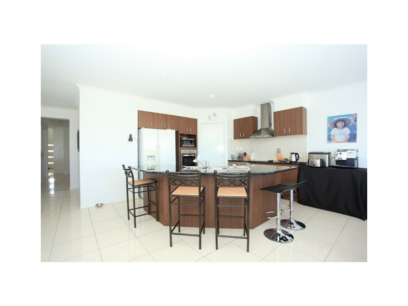 61 Langer Circuit, North Lakes QLD 4509