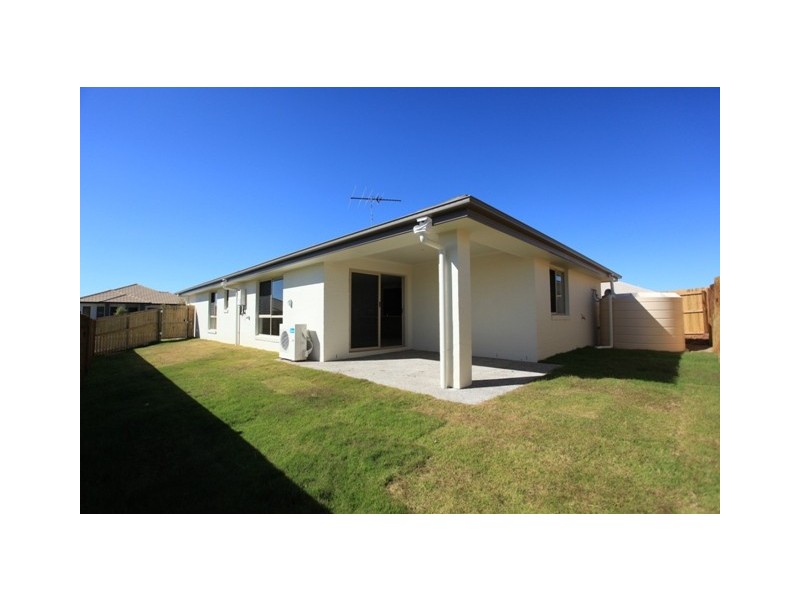 146 Nicklaus Parade, North Lakes QLD 4509