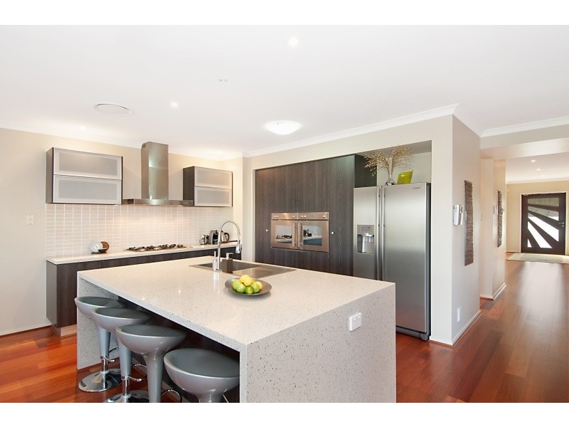 7 Els Court, North Lakes QLD 4509