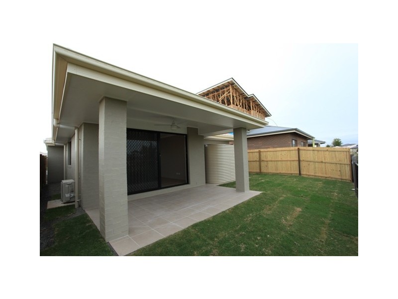 11 Portmarnock Street, North Lakes QLD 4509