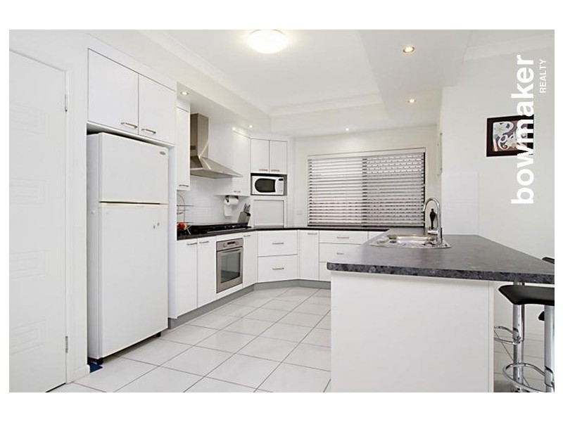 2 Trevino Parade, North Lakes QLD 4509