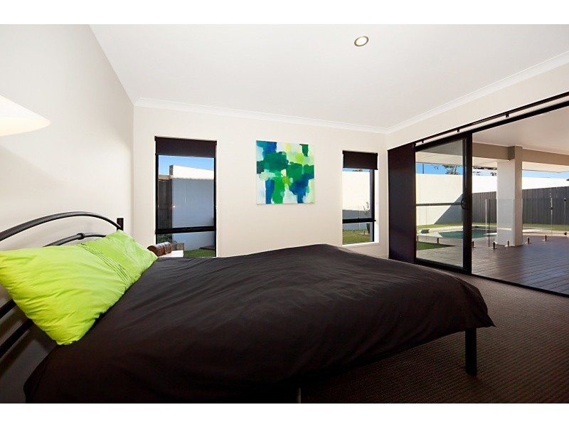 4 Menara Circuit, North Lakes QLD 4509