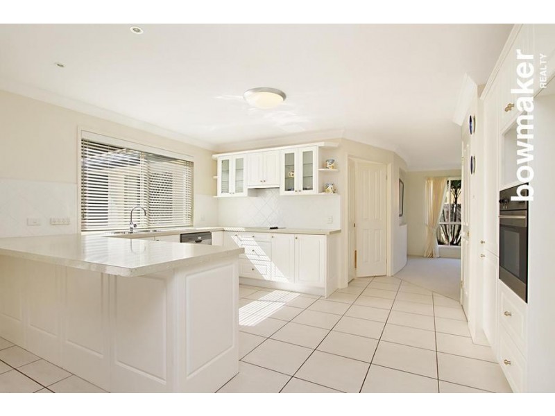 12 Lochside Drive, North Lakes QLD 4509