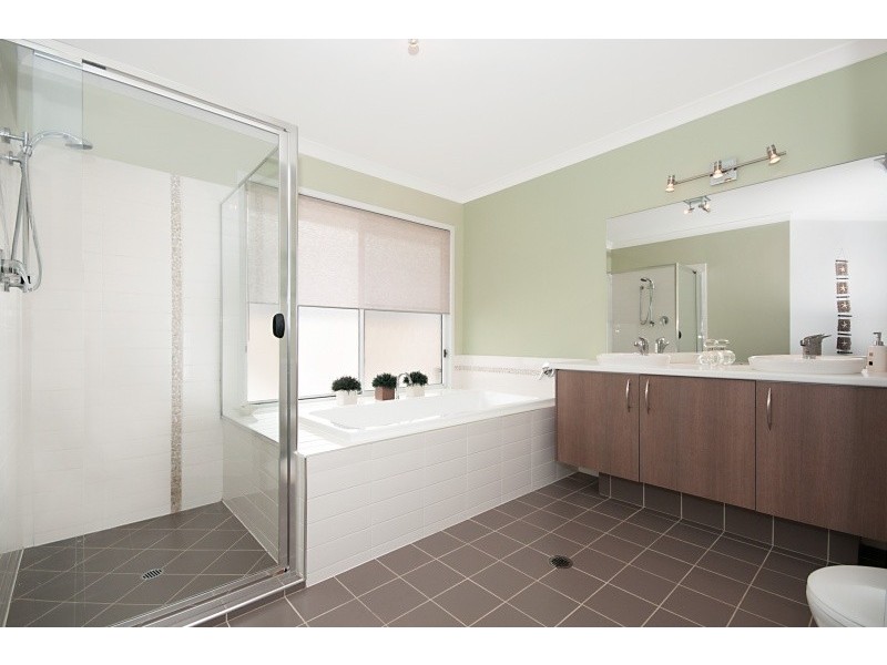 47 Kurrajong Circuit, North Lakes QLD 4509