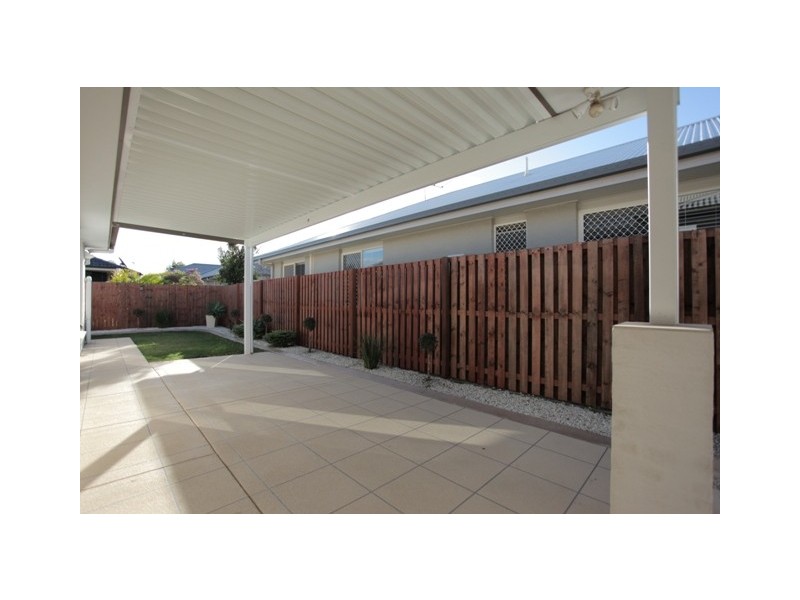 17 Whitebeech Court, North Lakes QLD 4509