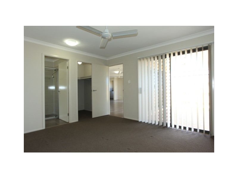 51 Daintree Circuit, North Lakes QLD 4509