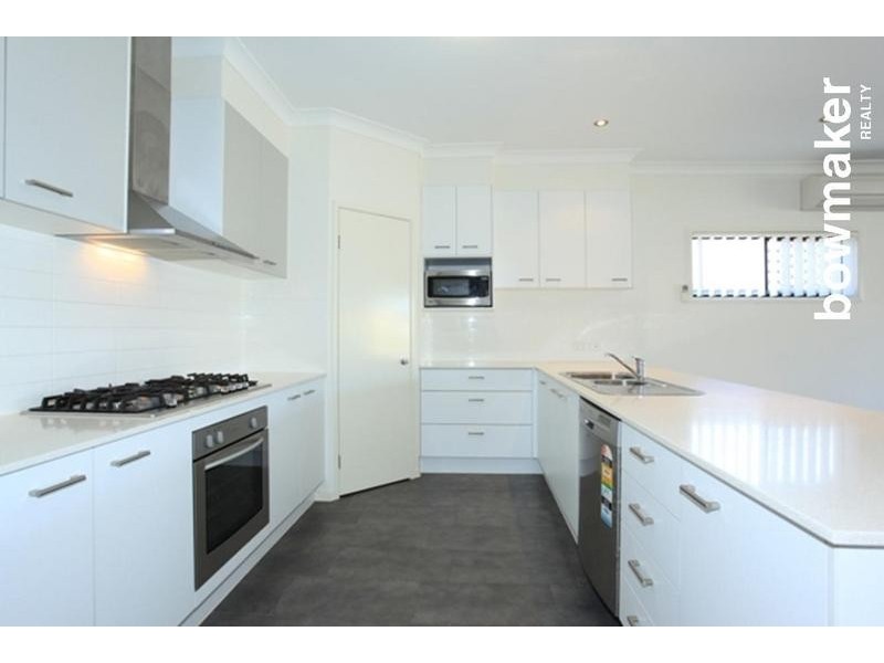 37 Astley Parade, North Lakes QLD 4509