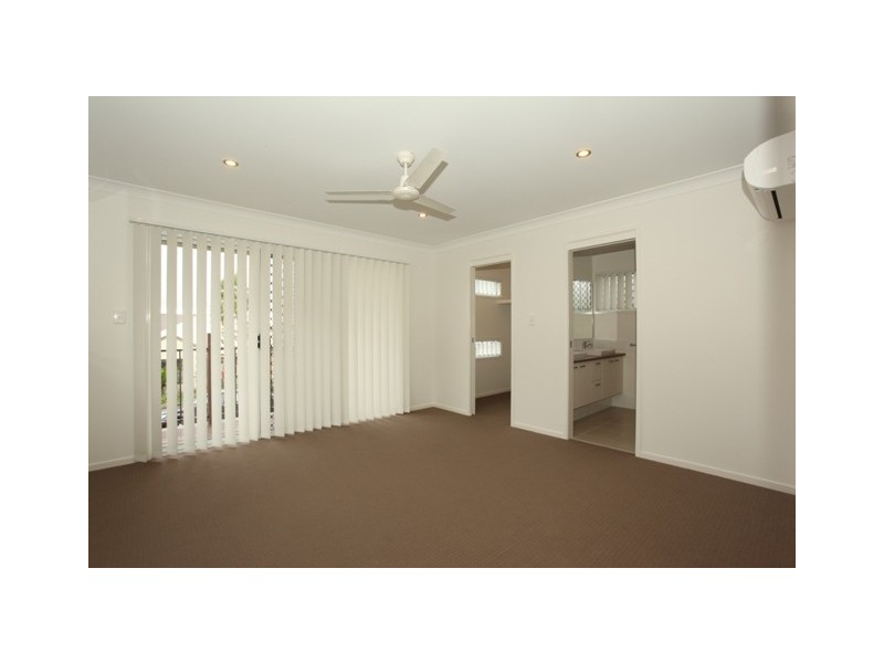 4 Kowari Crescent, North Lakes QLD 4509