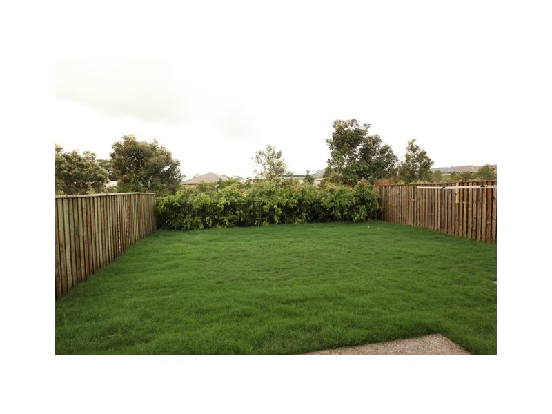 4 Kowari Crescent, North Lakes QLD 4509