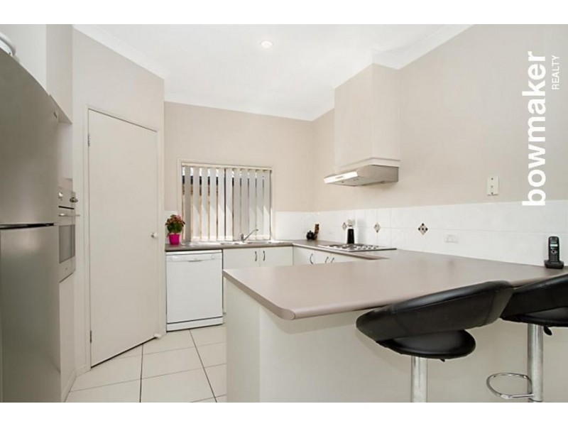 11 Kurrajong Circuit, North Lakes QLD 4509