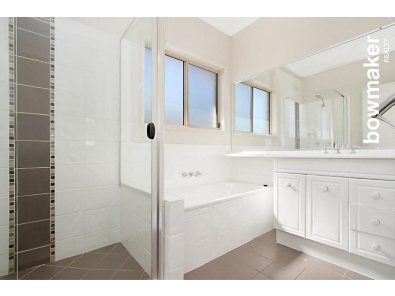 11 Kurrajong Circuit, North Lakes QLD 4509