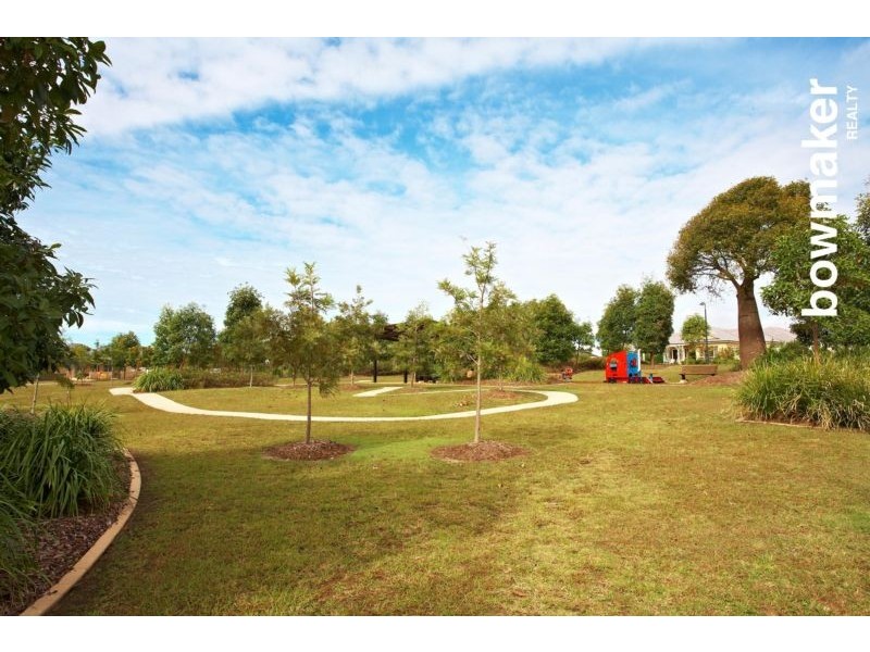11 Kurrajong Circuit, North Lakes QLD 4509