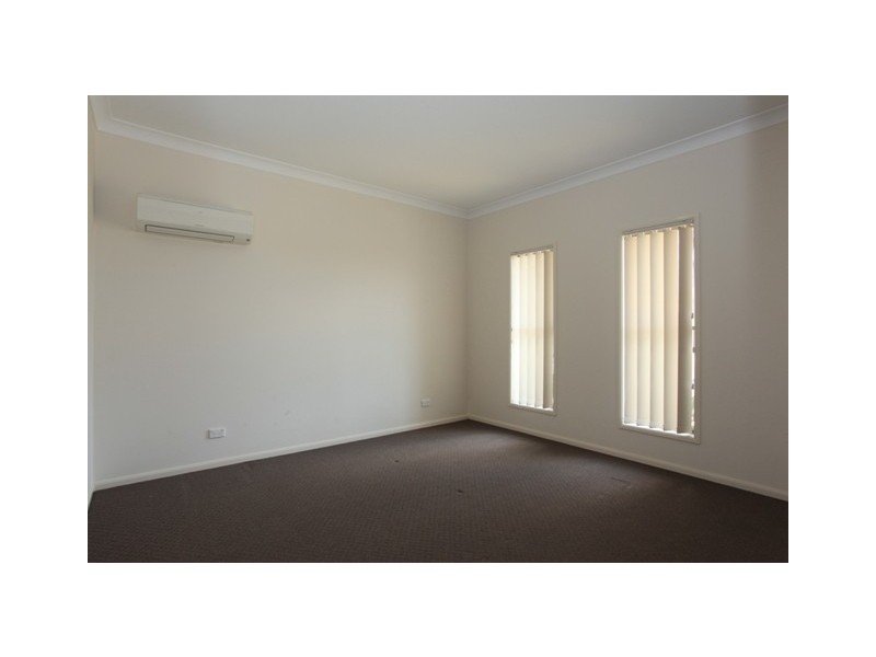 14 Menara Circuit, North Lakes QLD 4509