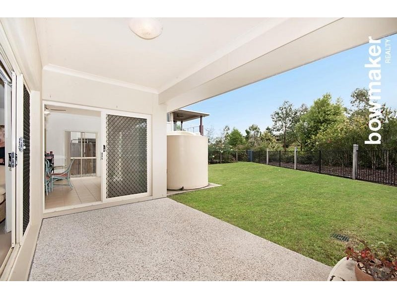 6 Armour Close, North Lakes QLD 4509