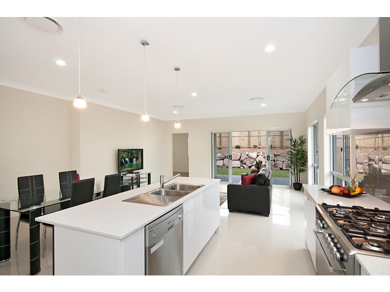 67 Daintree Circuit, North Lakes QLD 4509