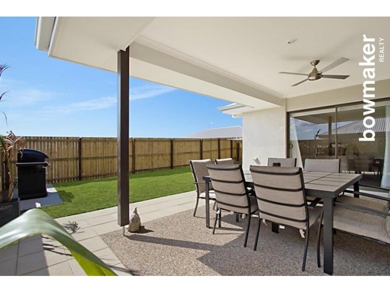22 Troon Street, North Lakes QLD 4509