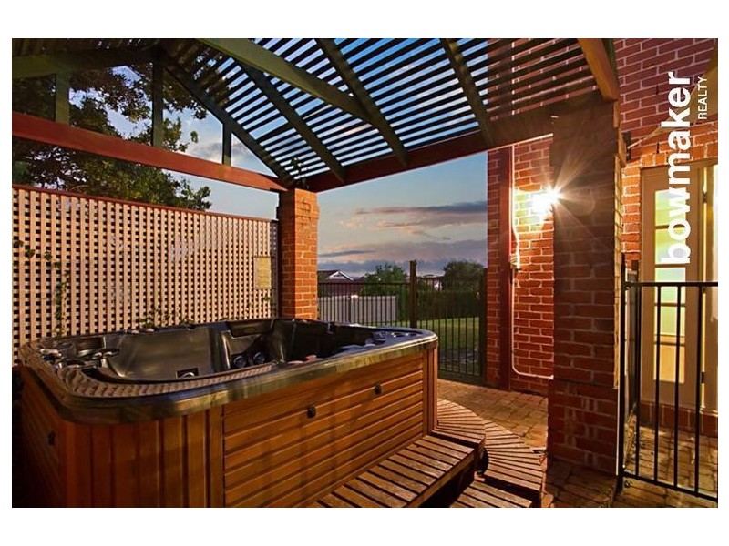 2 Kruger Court, Petrie QLD 4502