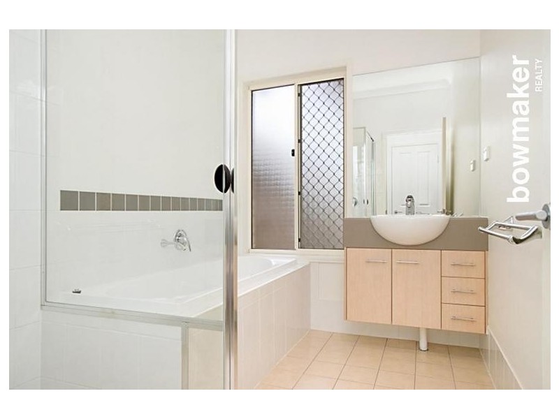 9 Backhousia Court, North Lakes QLD 4509