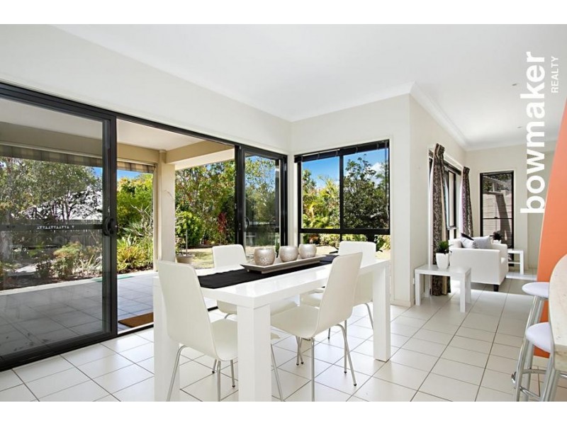 8 Morwell Crescent, North Lakes QLD 4509