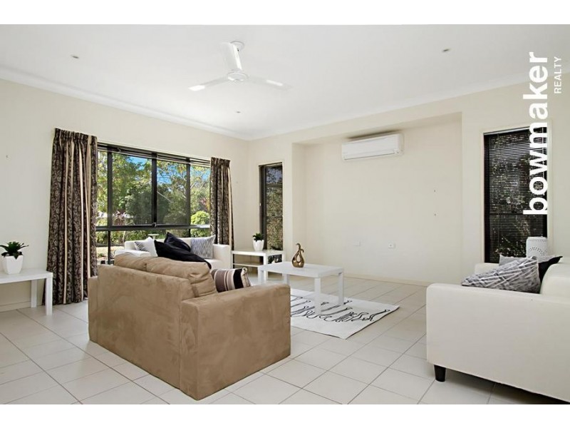 8 Morwell Crescent, North Lakes QLD 4509